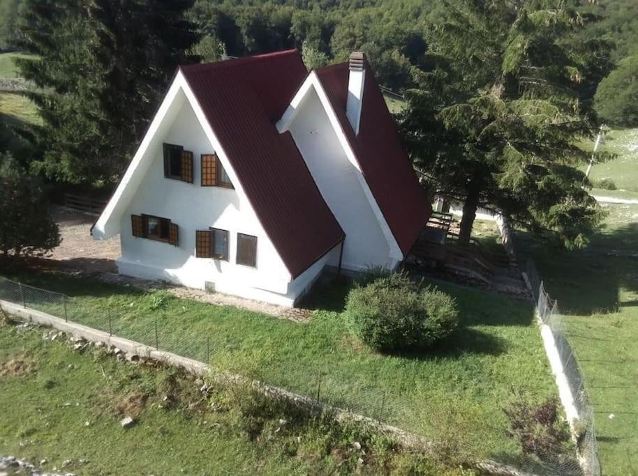 Villa Chalet Edelweiss Marsia-Tagliacozzo 1500Mt Exterior foto